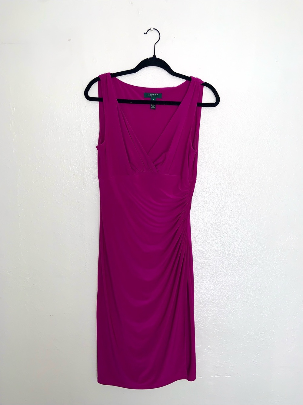 Lauren Ralph Purple/Magenta Sleeveless Ruched V-Neck Dress - Size 8